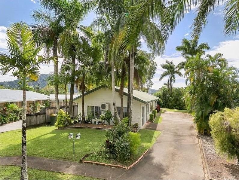 1/6 Deshon St, Whitfield, QLD 4870
