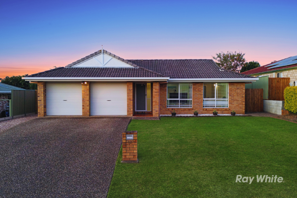 12 PEPPERCORN PL, FLINDERS VIEW, QLD 4305