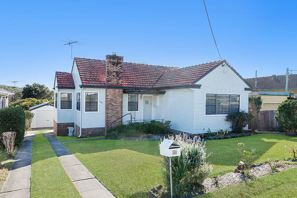 29 Fourth St, Booragul, NSW 2284