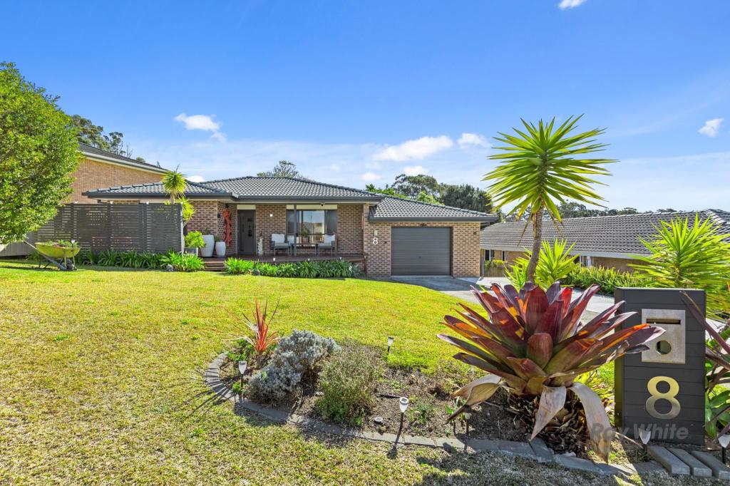 8 Wills Cres, Denhams Beach, NSW 2536