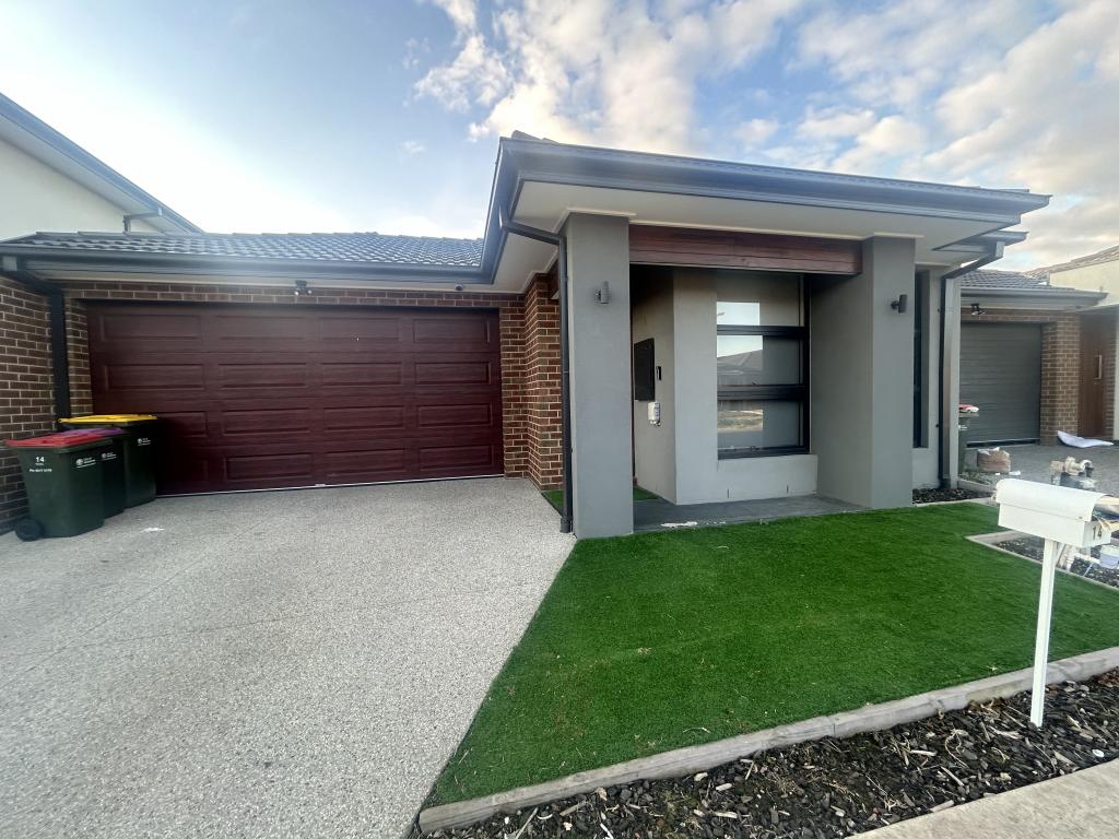 14 CARDIGAN ST, DONNYBROOK, VIC 3064