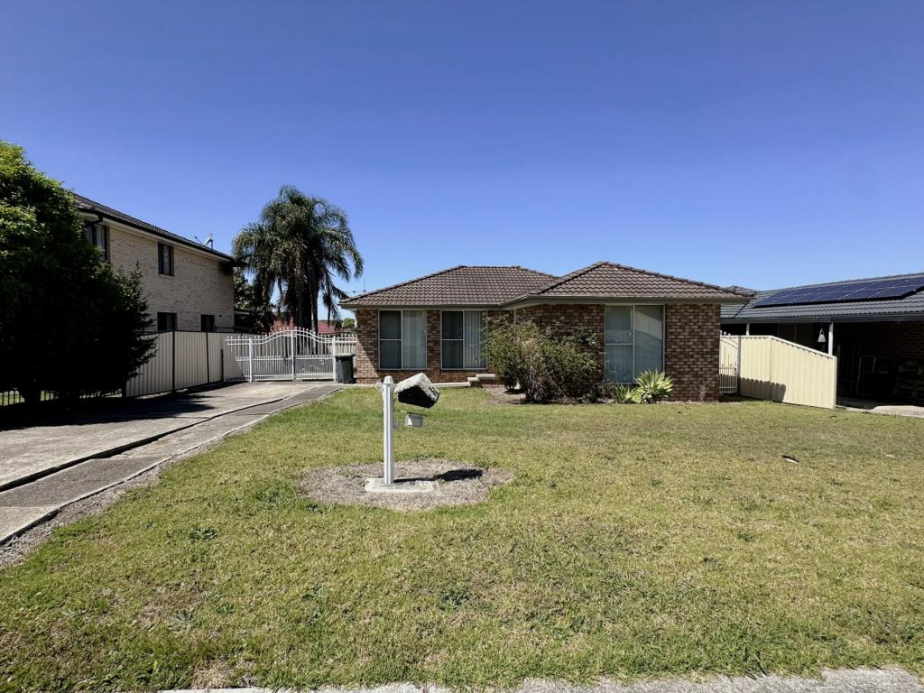 22 Goodsell St, Minto, NSW 2566