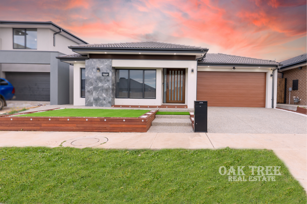 19 SLINKY ST, DEANSIDE, VIC 3336