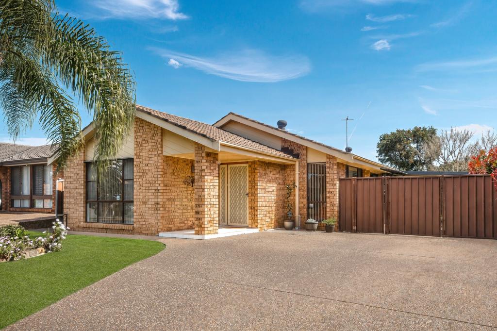 15 Swinborne Cres, Wetherill Park, NSW 2164