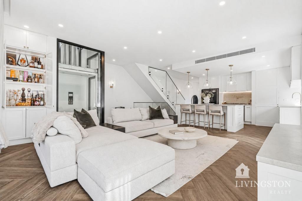 74 Naomi St S, Winston Hills, NSW 2153