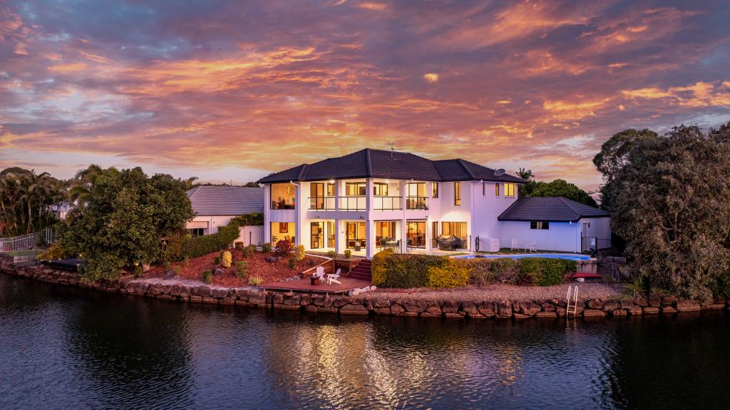 7 Seahorse Dr, Twin Waters, QLD 4564