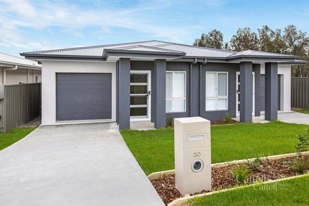 2/30 Oxford St, Greta, NSW 2334