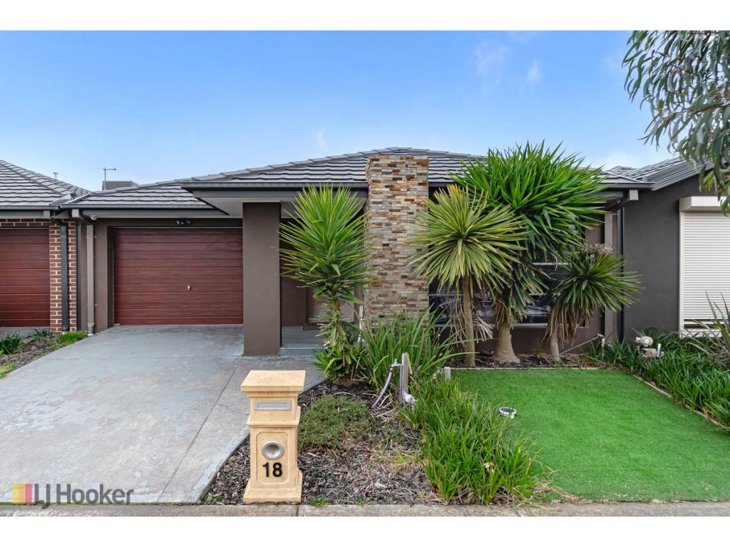 18 Rainham Ave, Craigieburn, VIC 3064