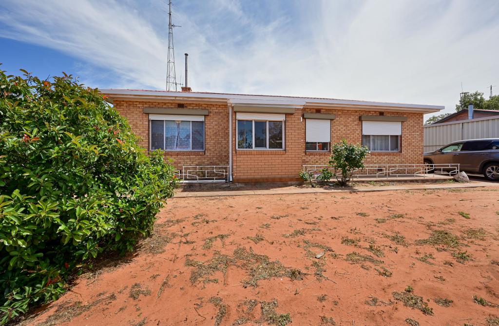70 Nicolson Ave, Whyalla Norrie, SA 5608