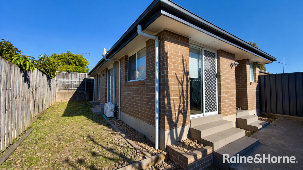22g1 Ben Lomond Rd, Minto, NSW 2566