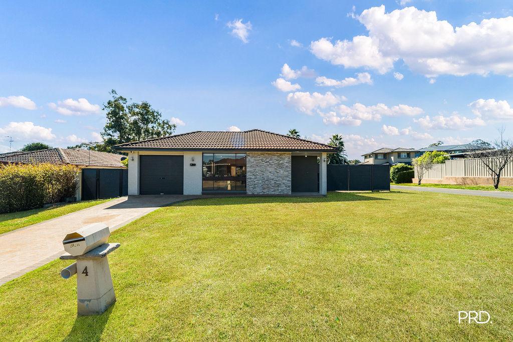 4 MOZART PL, CRANEBROOK, NSW 2749