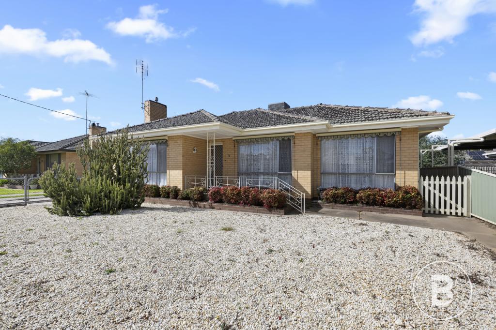 96 Park Rd, Maryborough, VIC 3465