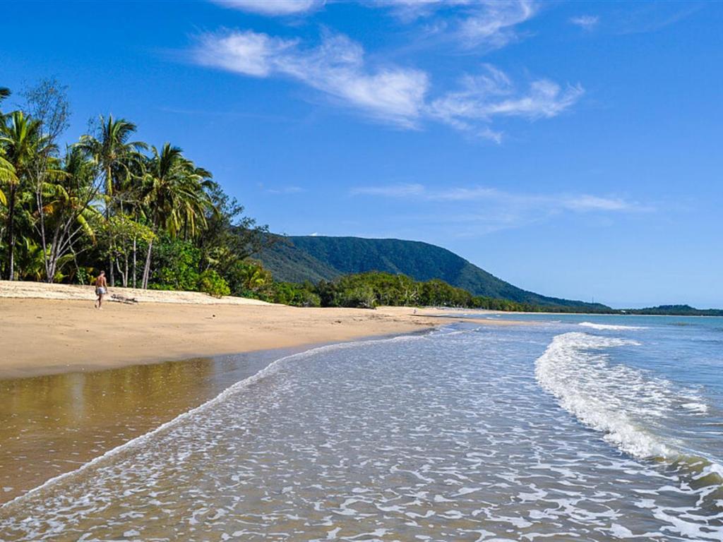 26 Mornington St, Kewarra Beach, QLD 4879