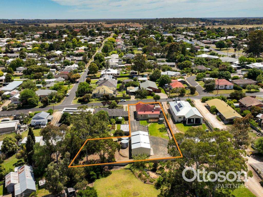 8 Adelaide Ave, Naracoorte, SA 5271