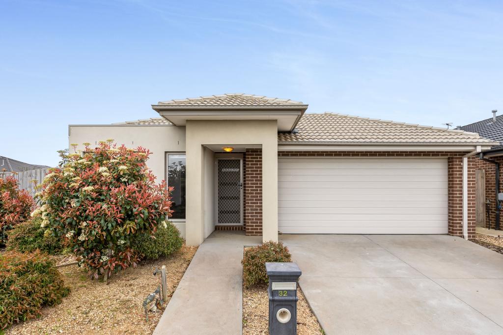 32 Duchess Dr, St Leonards, VIC 3223