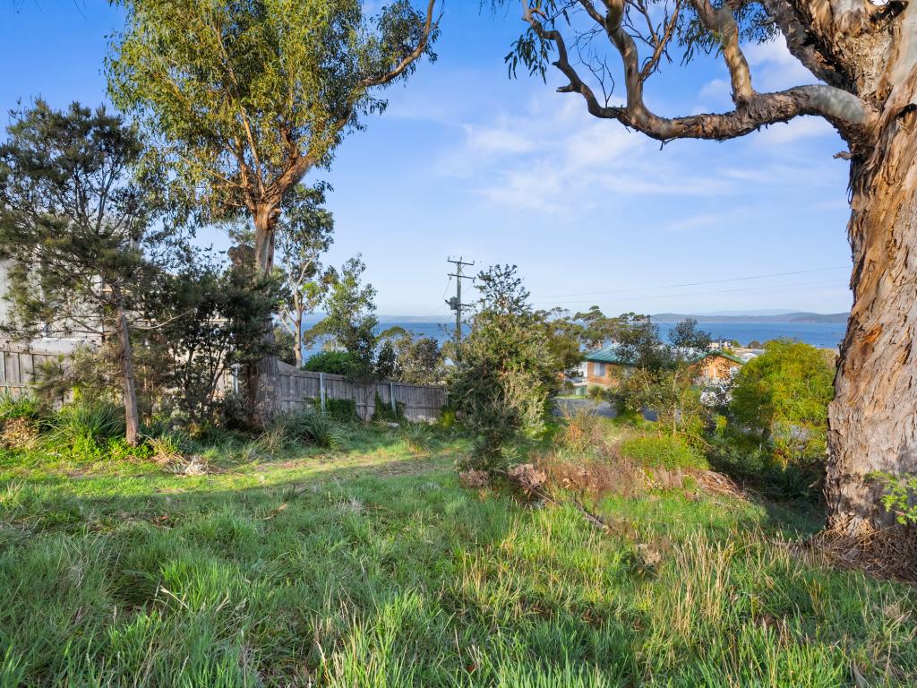 10 Lantana Pl, Primrose Sands, TAS 7173