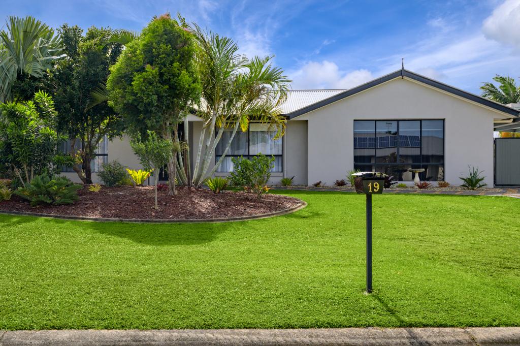 19 Banksia Ave, Tin Can Bay, QLD 4580
