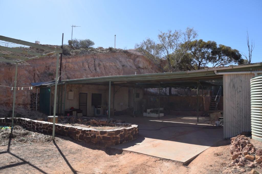 742 Collins Cl, Coober Pedy, SA 5723