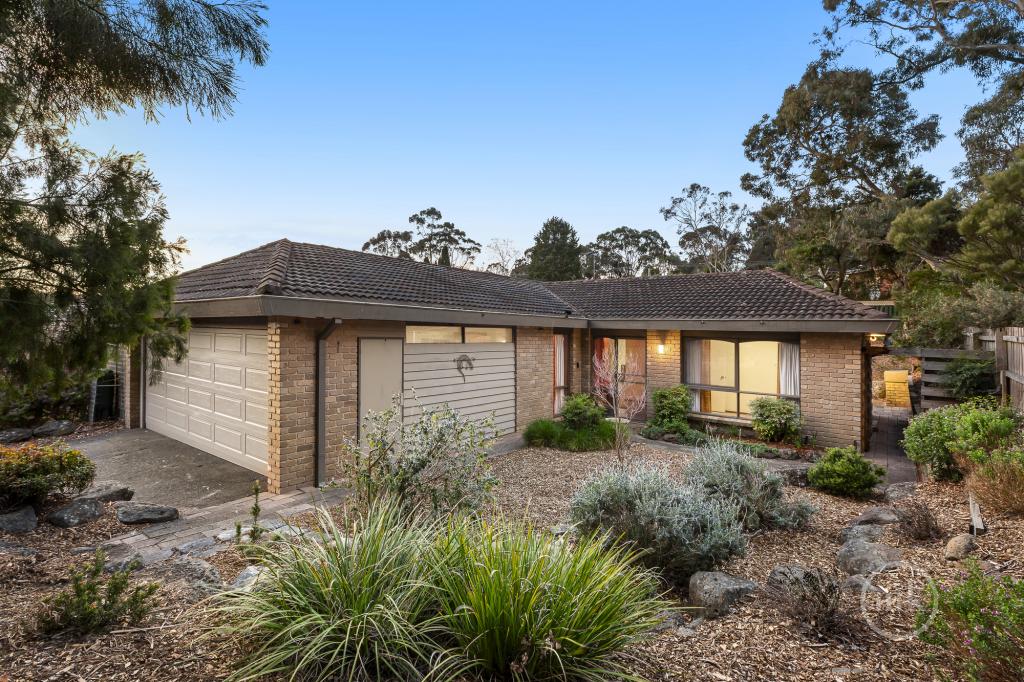 23 Ballandry Cres, Greensborough, VIC 3088
