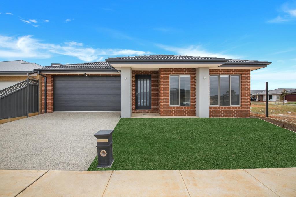4 OPUS ST, STRATHTULLOH, VIC 3338