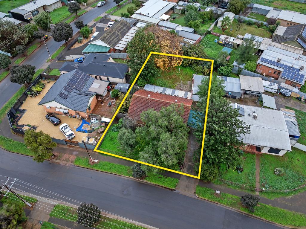 9 Cawrse St, Davoren Park, SA 5113