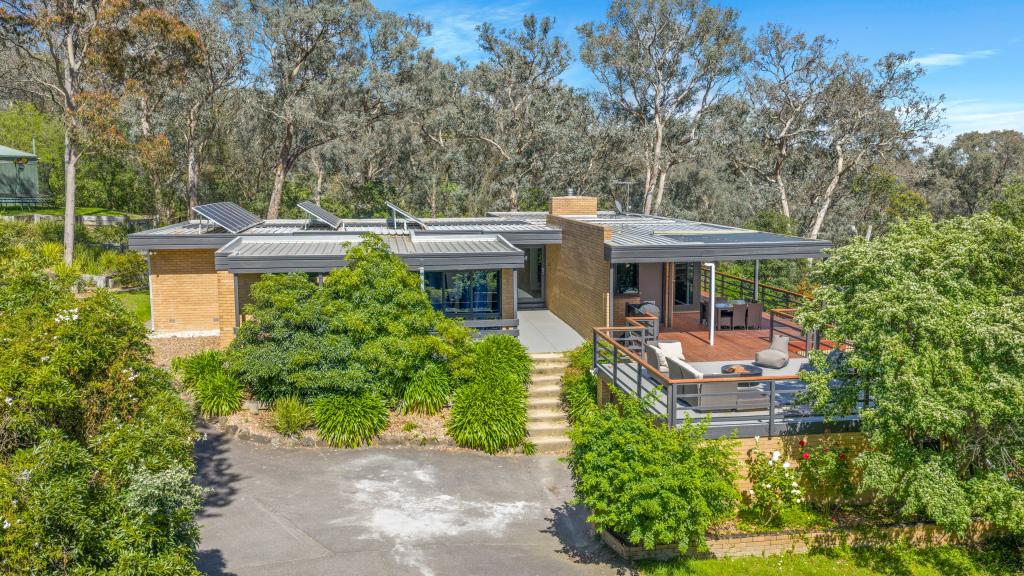 42 Research-Warrandyte Rd, Research, VIC 3095
