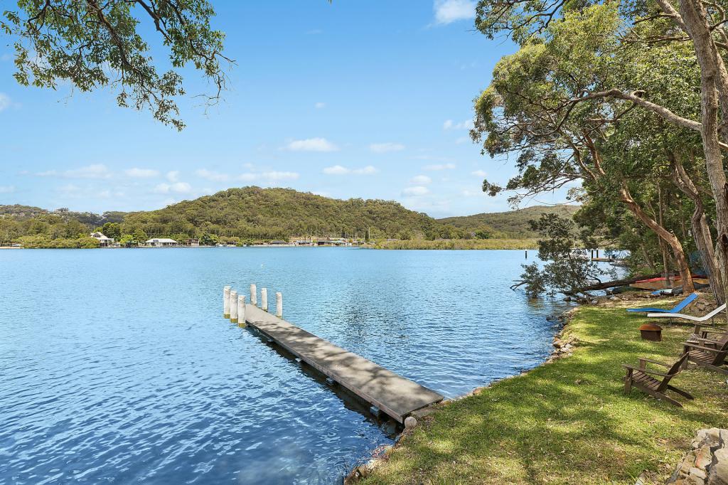 23 Horsfield Rd, Horsfield Bay, NSW 2256
