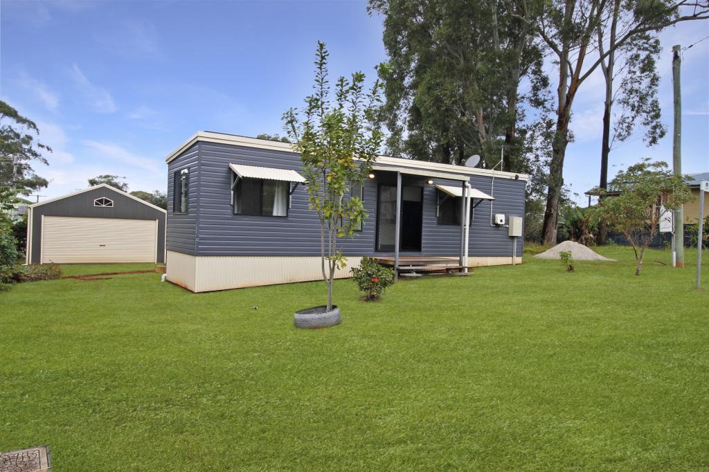 14 Dryandra St, Russell Island, QLD 4184