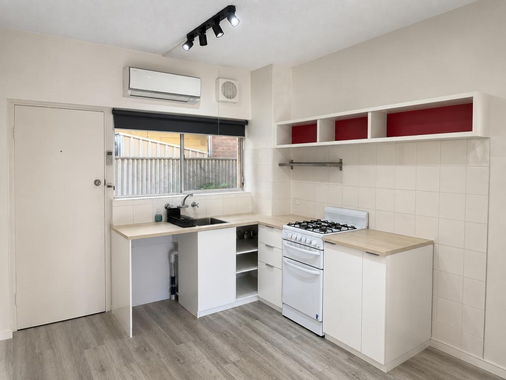 2/52 Henley Beach Rd, Henley Beach, SA 5022