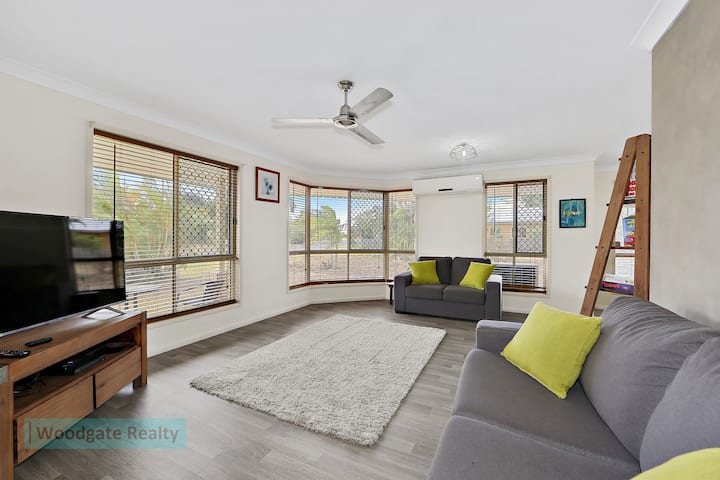 12 Rosella Way, Woodgate, QLD 4660