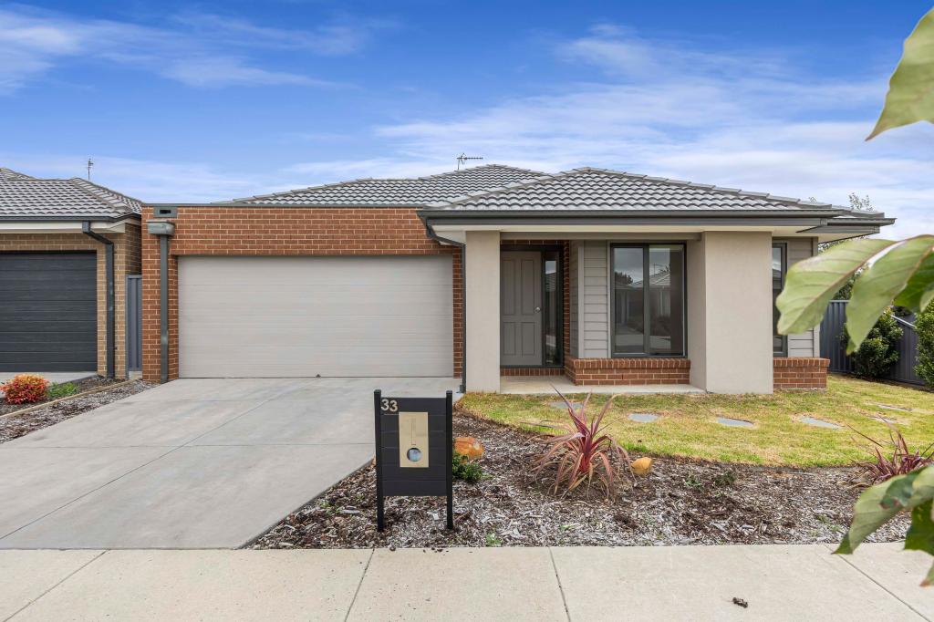 33 Walters Way, Alfredton, VIC 3350