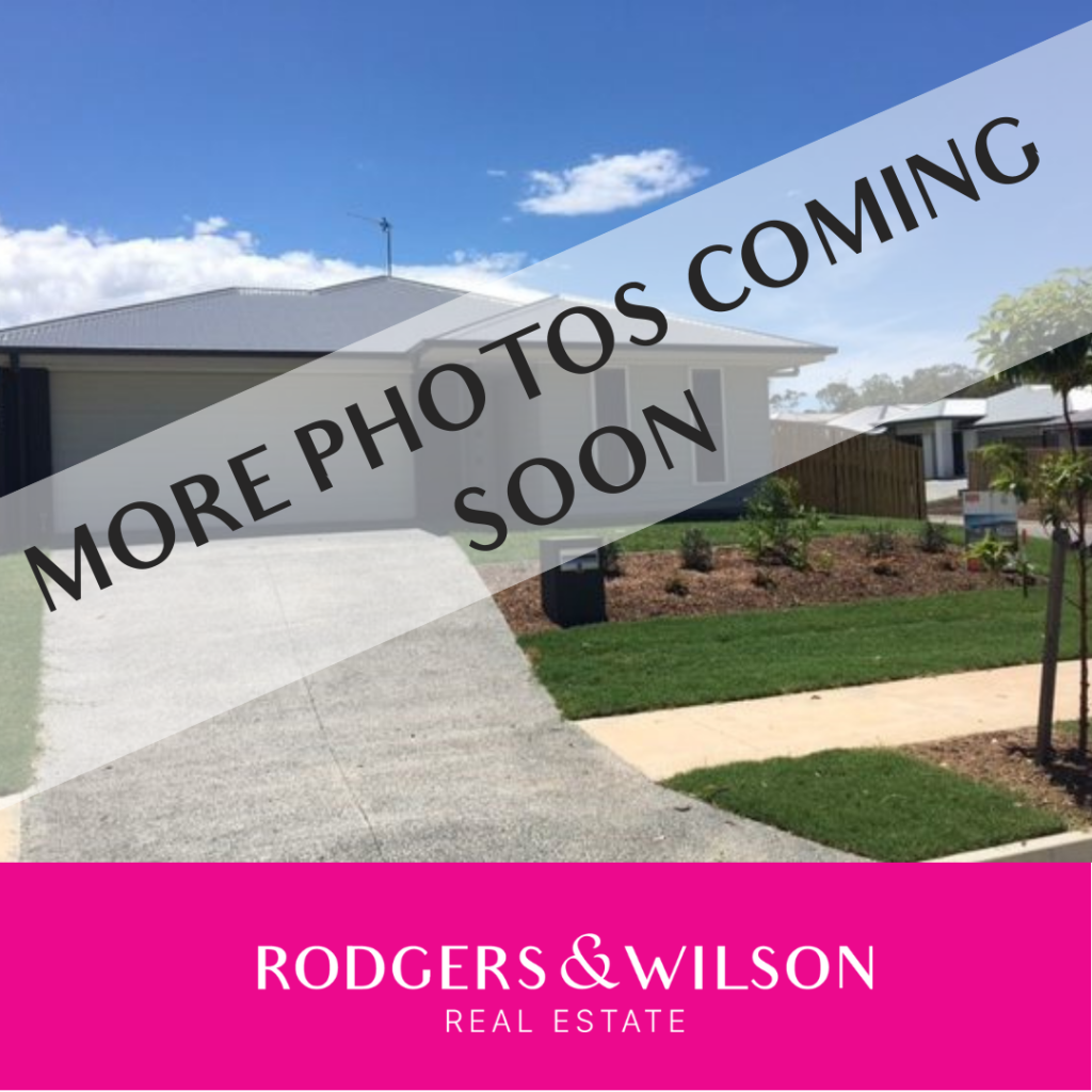 8 Mcpherson Cres, Coomera, QLD 4209