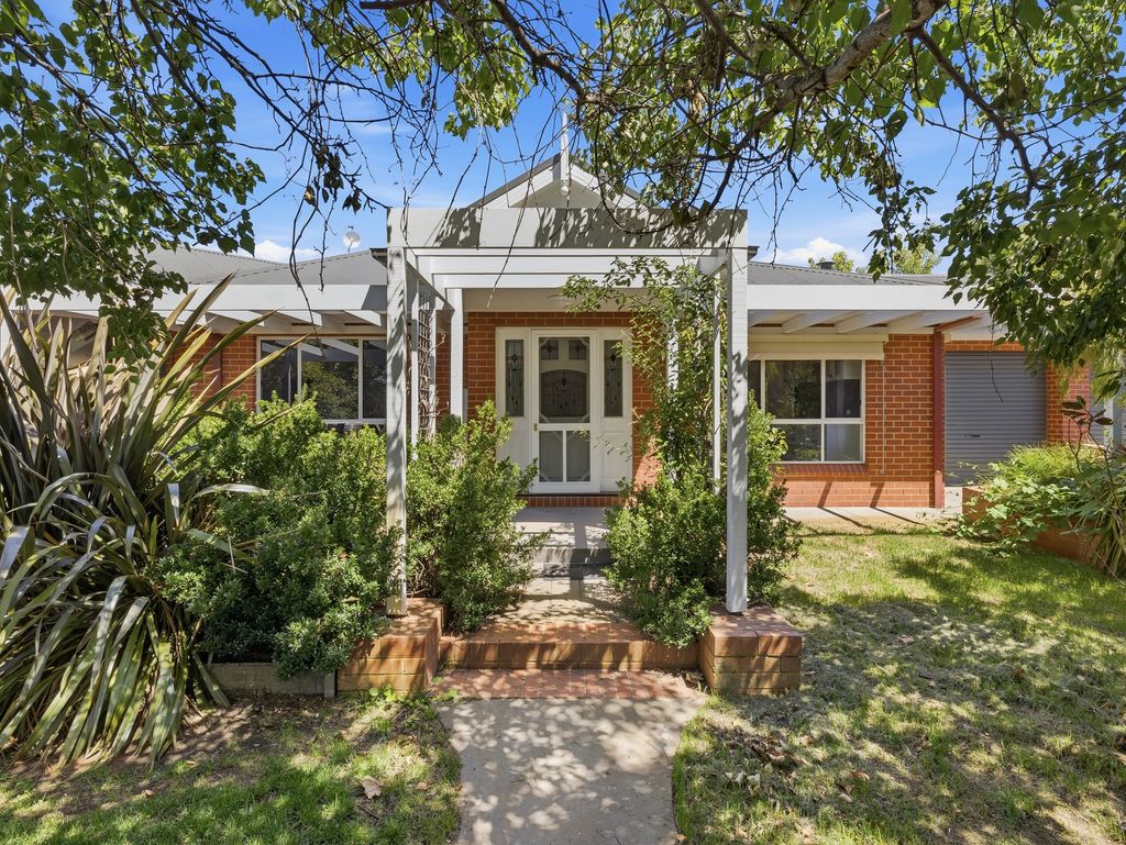 71 Firbank Dr, Wangaratta, VIC 3677