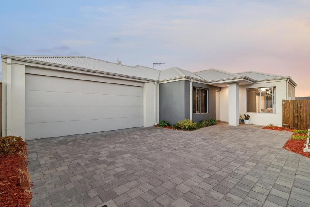 12a Mckenzie Way, Embleton, WA 6062