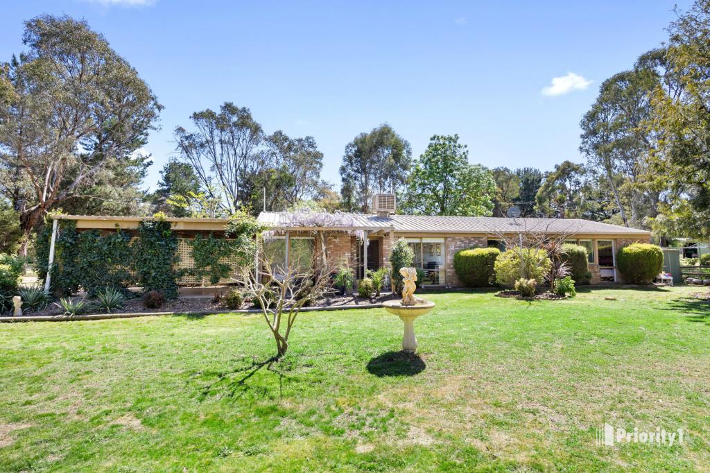 16 Scullys Lane, Heathcote, VIC 3523