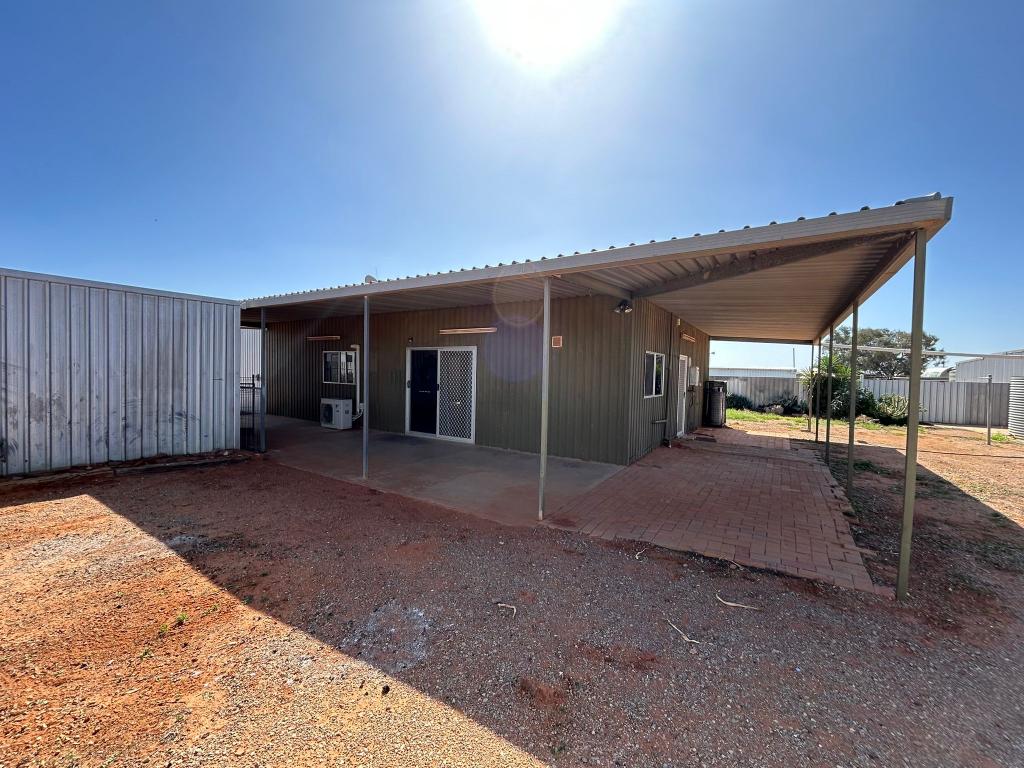 Lot 645 Wogg St, Andamooka, SA 5722