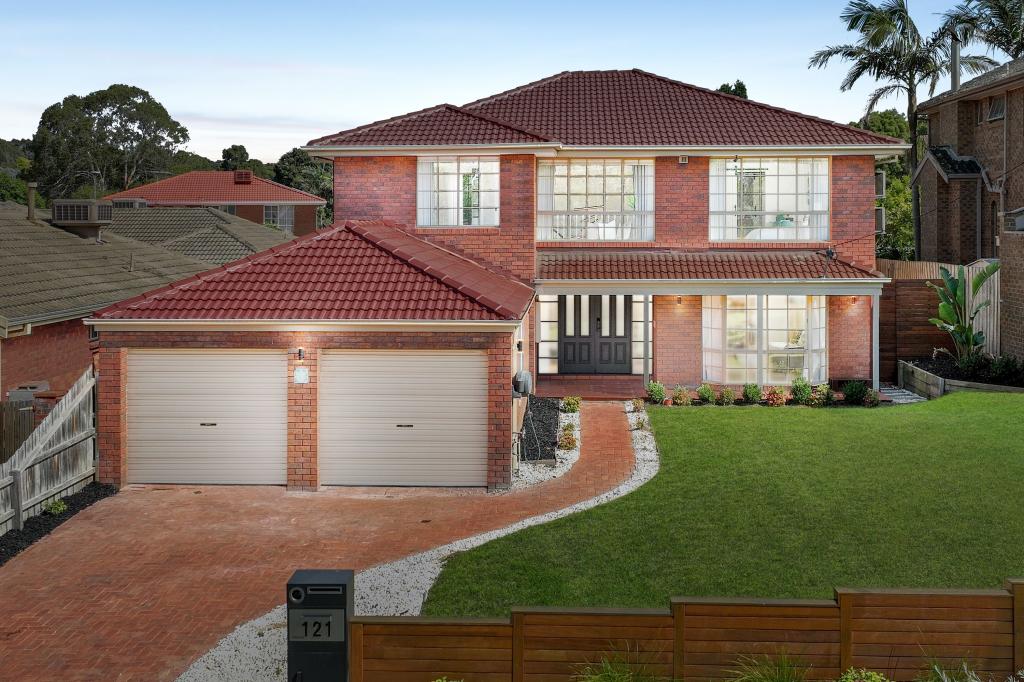 121 GARNETT RD, WHEELERS HILL, VIC 3150