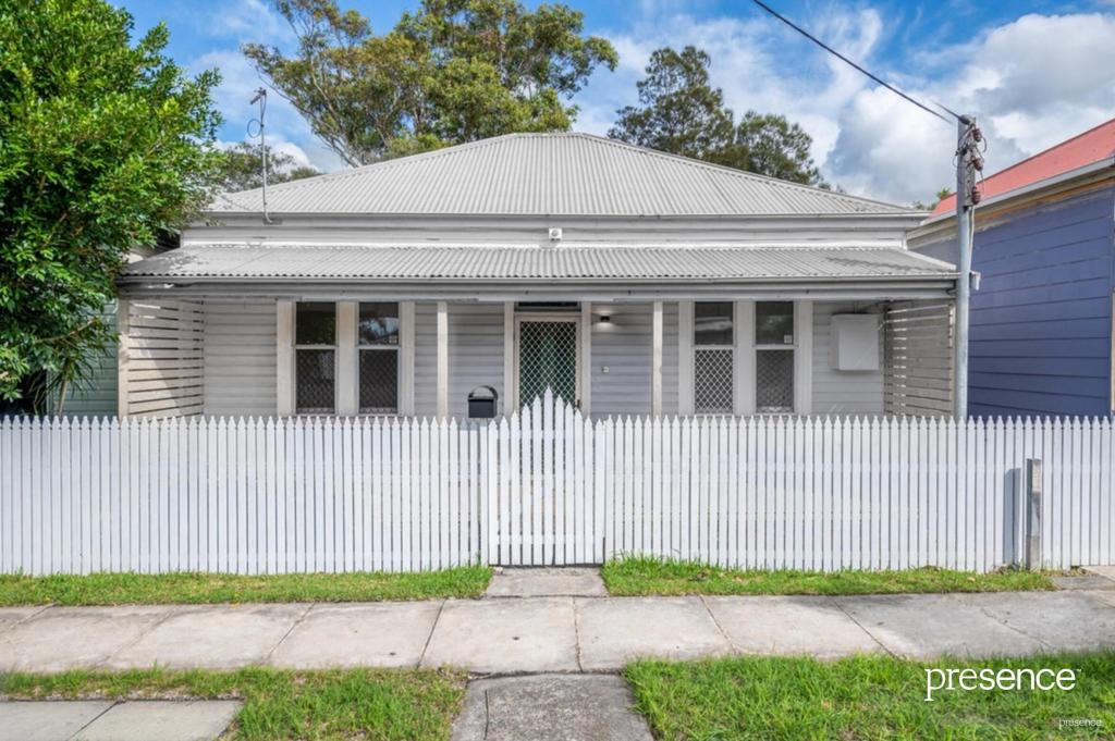 30 Havelock St, Mayfield, NSW 2304