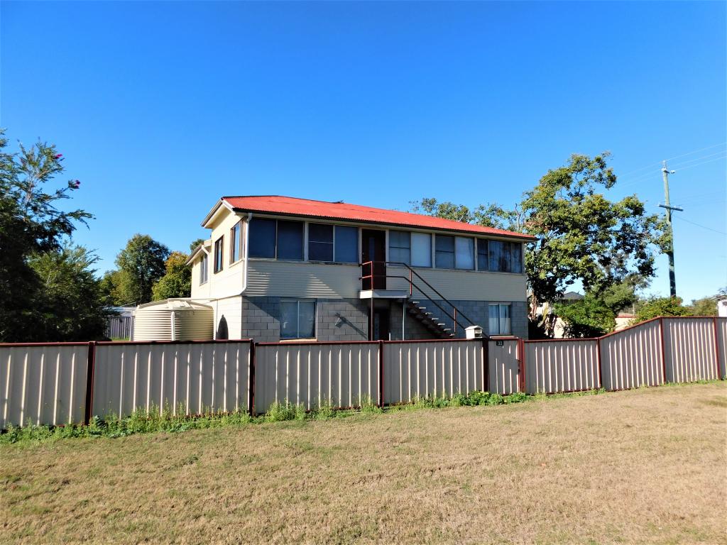 33 Eyre St, Charleville, QLD 4470