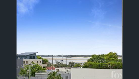 Unit 202 133 Scarborough St, Southport, QLD 4215