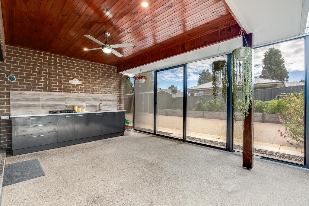 69 Riverboat Dr, Thurgoona, NSW 2640
