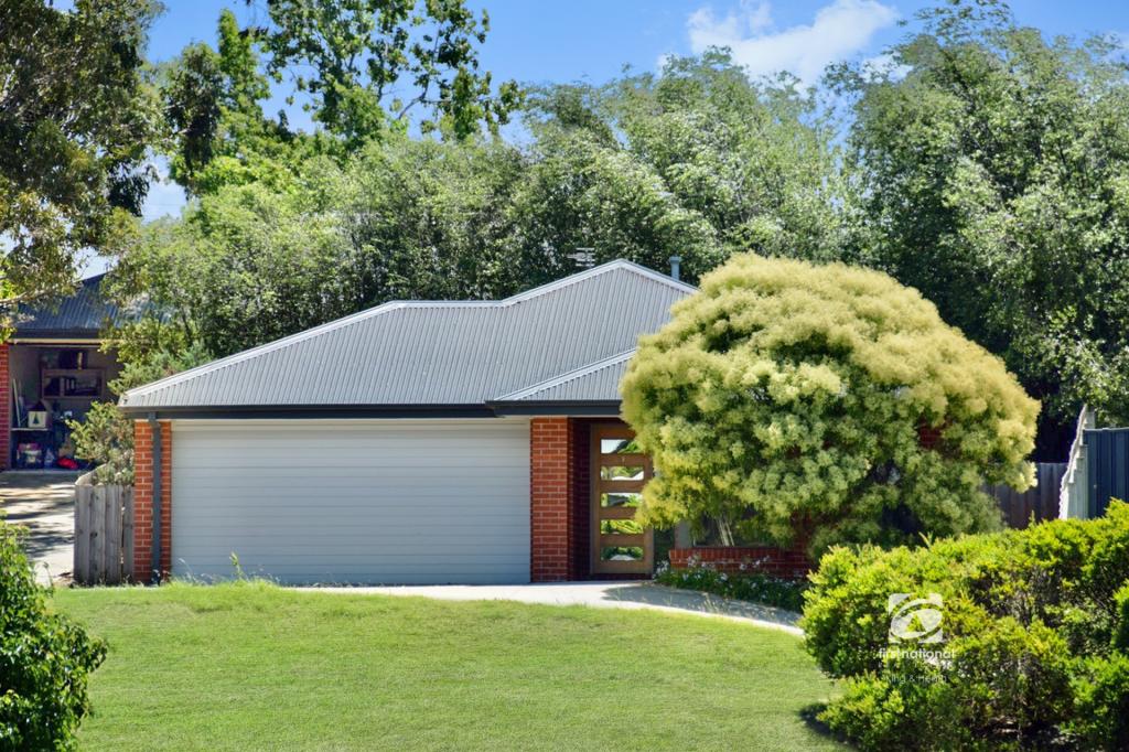 18a Kollmorgen Pl, Bairnsdale, VIC 3875