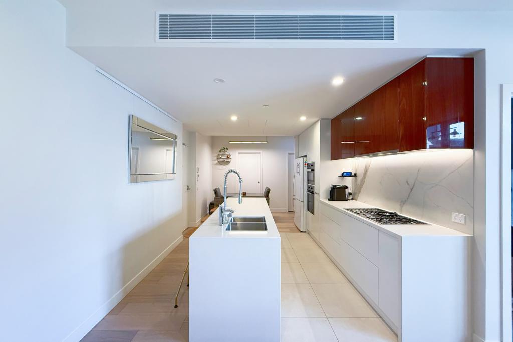 218/210 Reynolds Rd, Doncaster East, VIC 3109