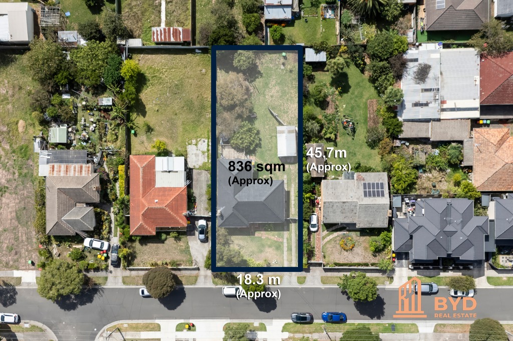 3 MAPLE ST, SPRINGVALE, VIC 3171