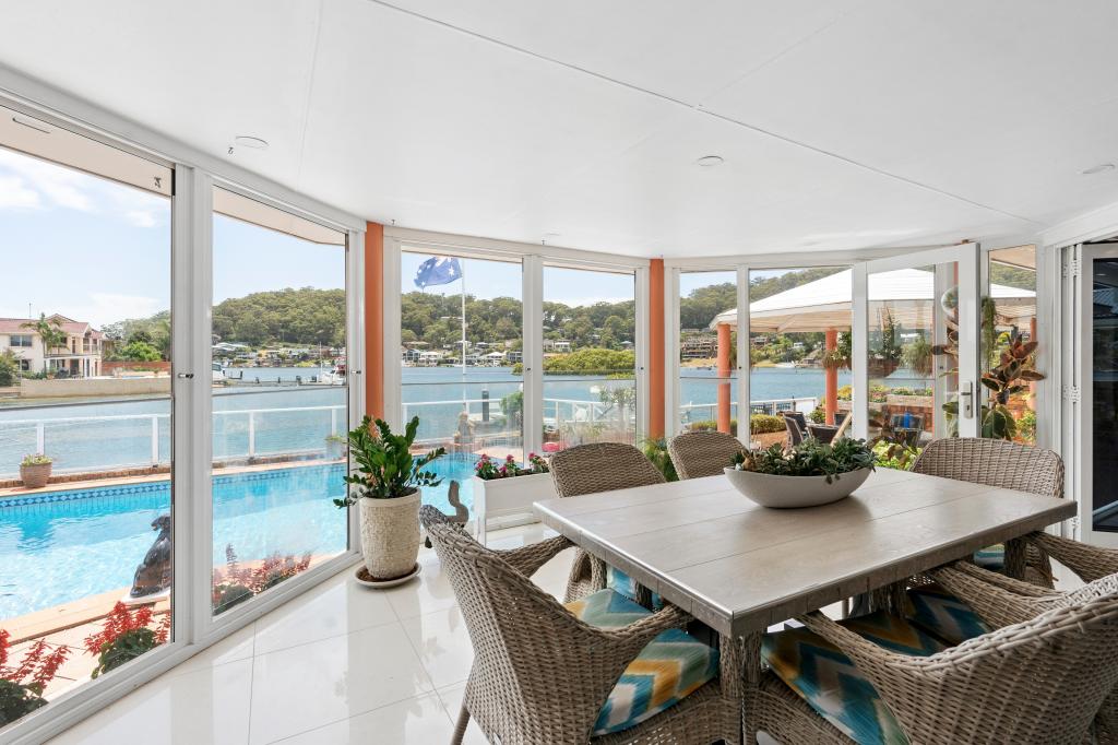 3 Helmsman Bvd, St Huberts Island, NSW 2257