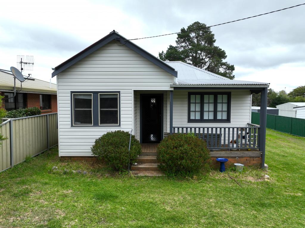 104 Hunter St, Glen Innes, NSW 2370