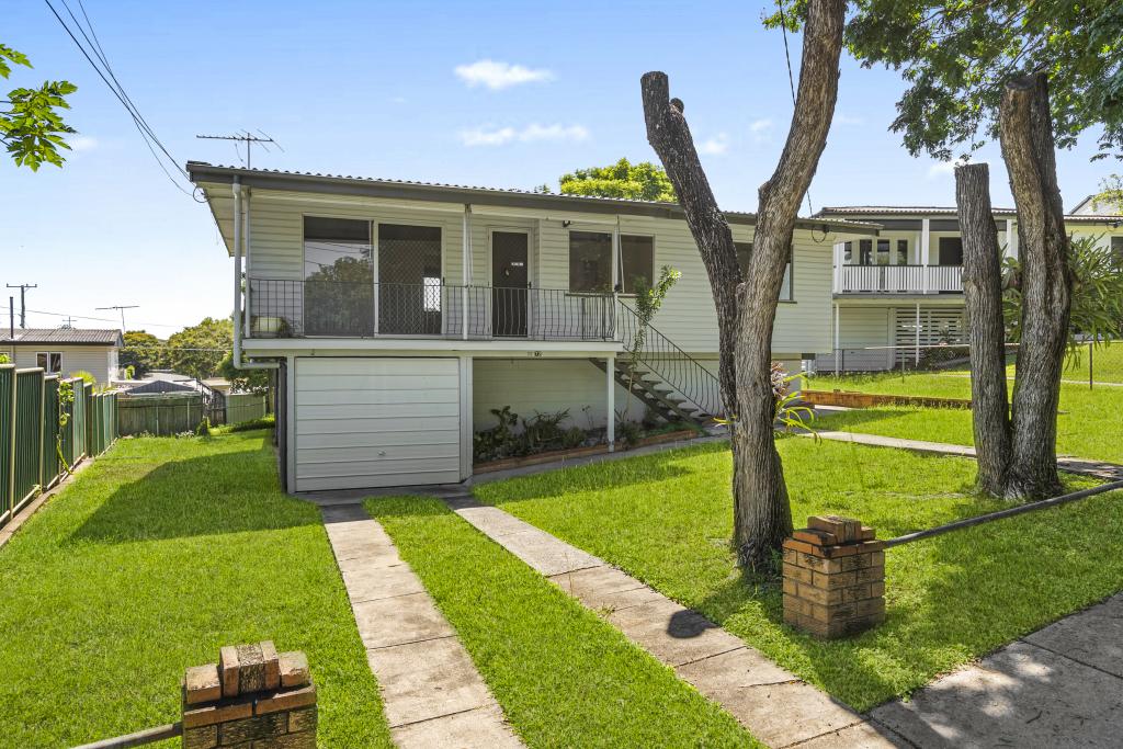 72 Pareena Cres, Mansfield, QLD 4122