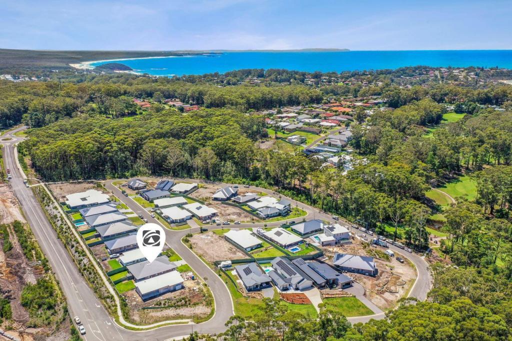 3A BROOKWATER CRES, MOLLYMOOK BEACH, NSW 2539