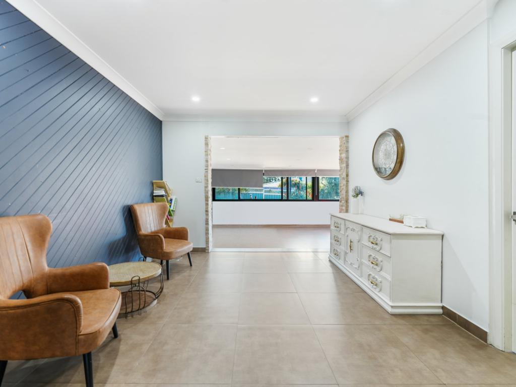 19 Chardonnay Ave, Eschol Park, NSW 2558