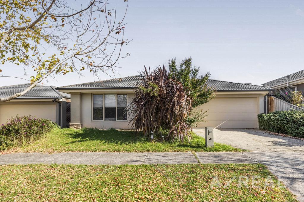 39 MACKENZIE DR, WOLLERT, VIC 3750